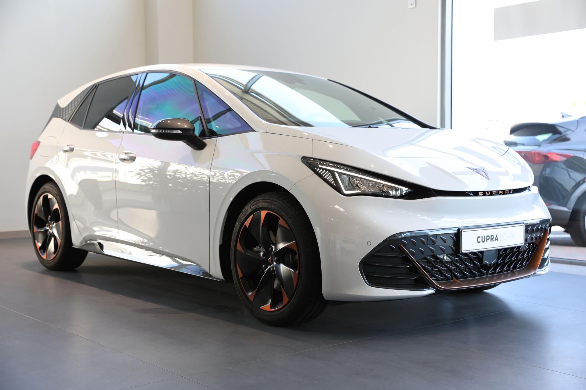 Cupra Born